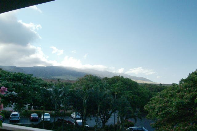 Rain clouds over Iao Valley